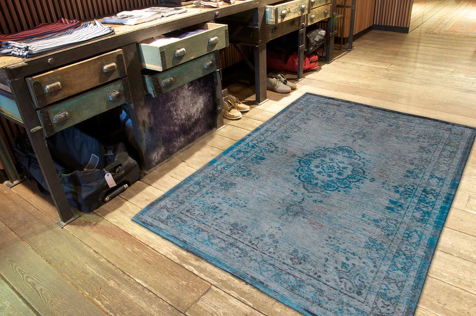 vloerkleed Louis De Poortere LX8255 Fading World Medaillon Grey Turquoise interior 2