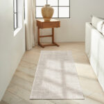Calvin Klein vloerkleed Irradiant CK024 IRR01 SILVR SILVER 2x8 099446129192 interior 1