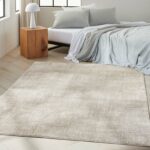 Calvin Klein vloerkleed Irradiant CK024 IRR01 SILVR SILVER 5X7 099446129222 interior 1