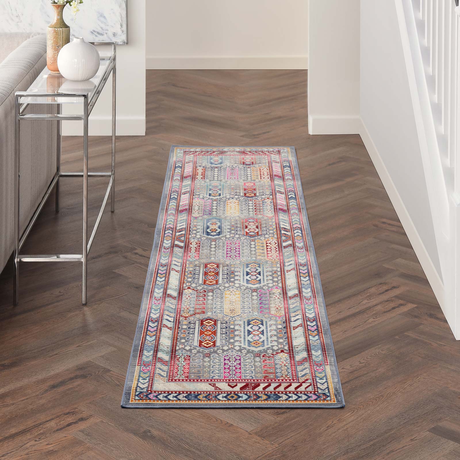 Nourison vloerkleed Vintage Kashan VKA06 GYMTC GREY MULTICOLOR 2x8 099446811929 interior