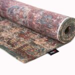 Louis De Poortere vloerkleed Antiquarian Kasak 9845 Almati roll