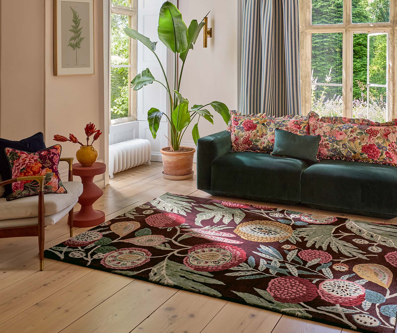 Sanderson Jackfruit Cherry Alabaster 148705 interior A