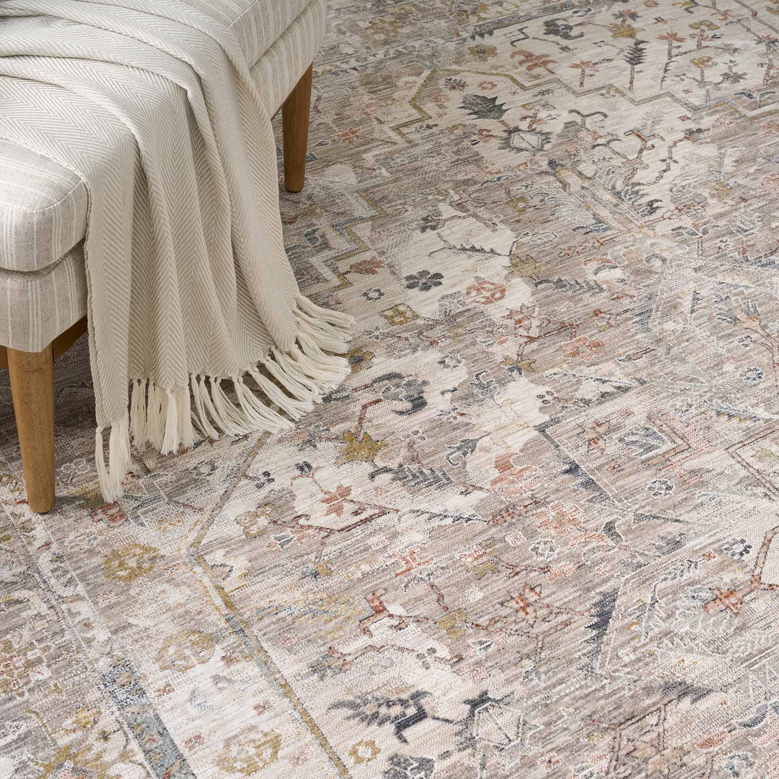 Nourison vloerkleed Antique Fusion ANF02 IVMTC IVORY MULTICOLOR 9x12 841491157770 interior 2