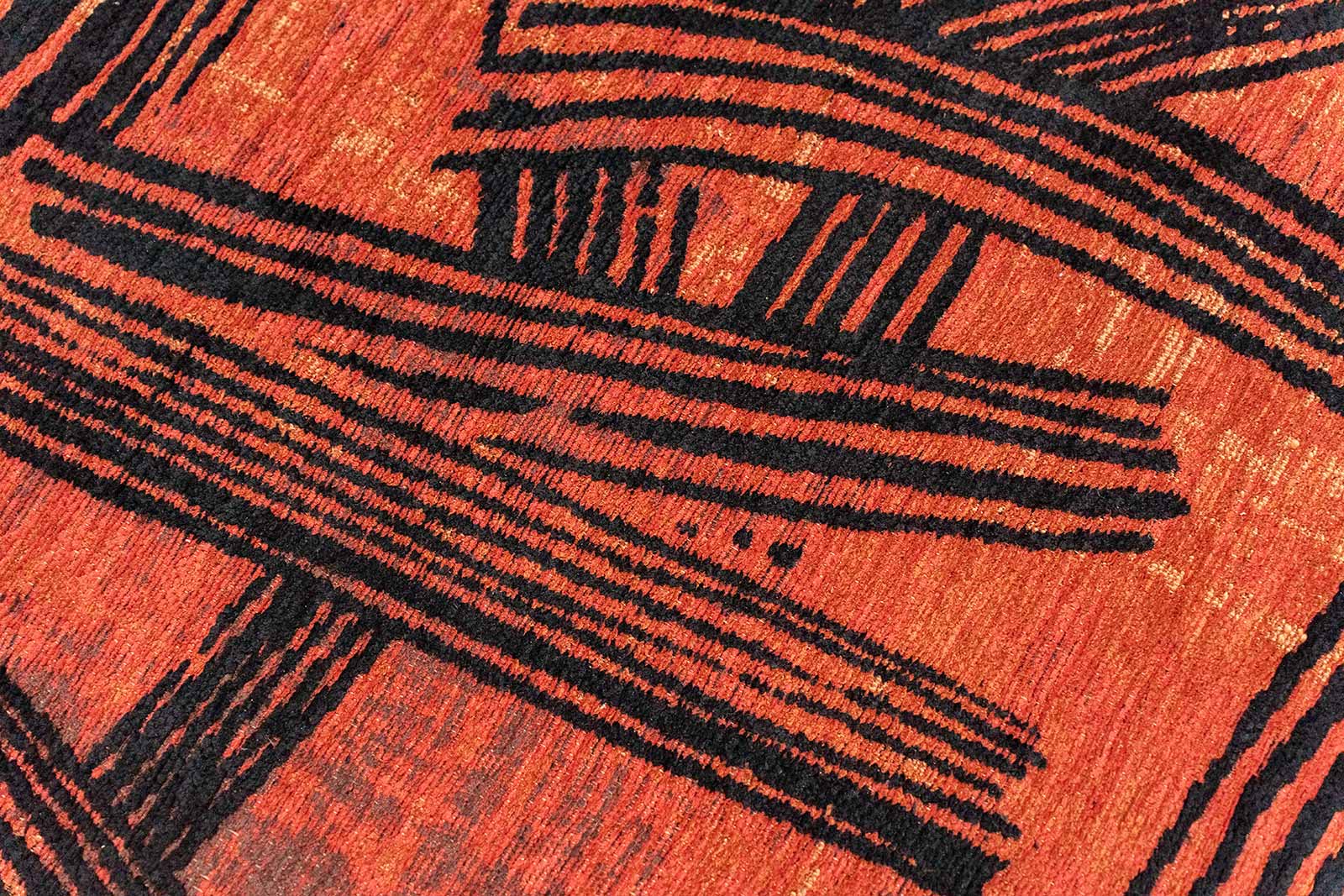 Louis De Poortere vloerkleed Meditation 2069 Kanji Ginger Chocolate zoom 2