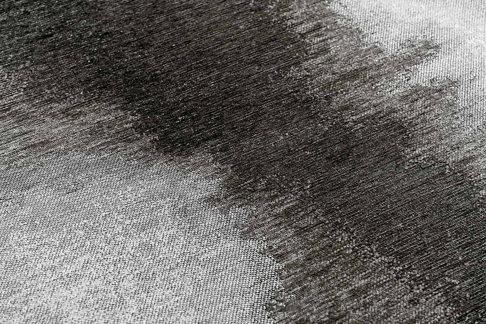Louis De Poortere vloerkleed Meditation 2083 Lagoon Black Shadow zoom 2